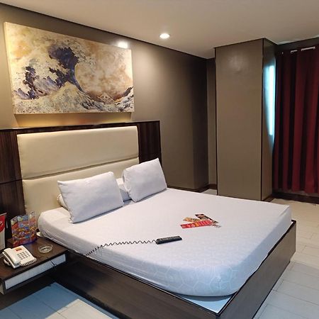 Hotel Sogo Malate Manila Bagian luar foto