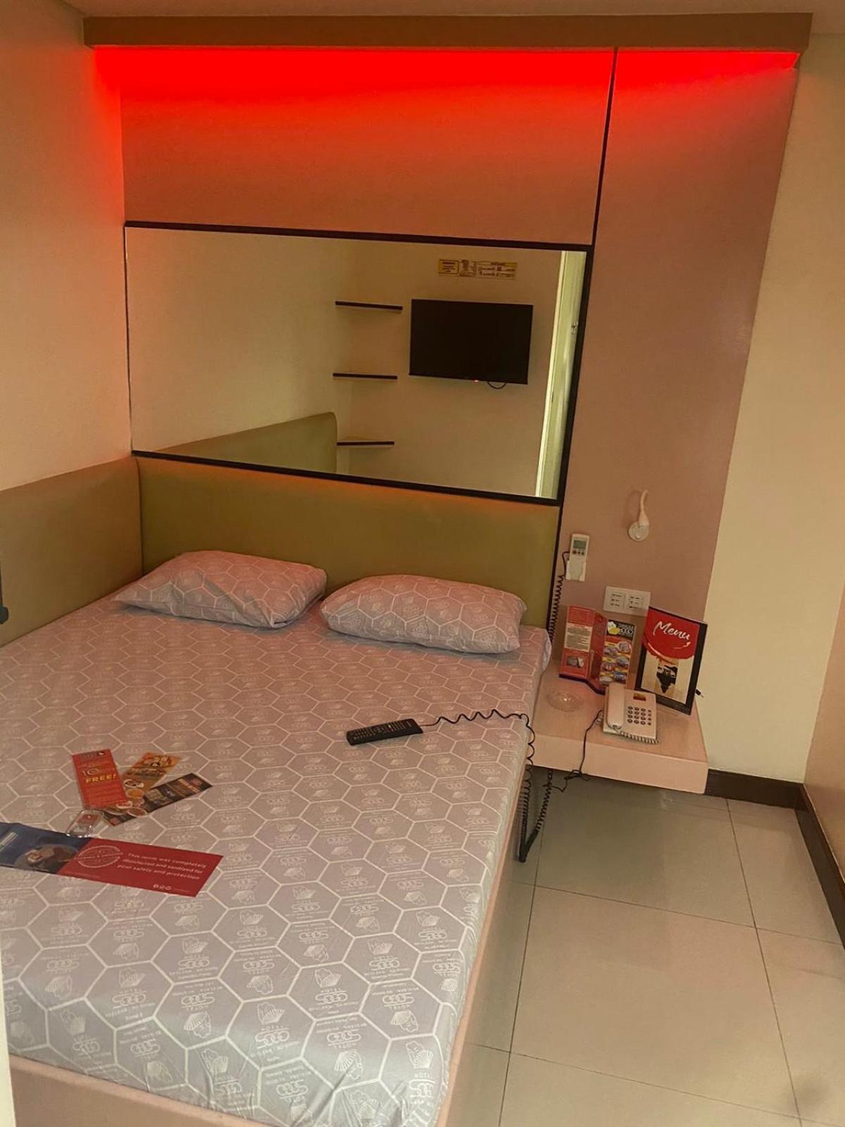 Hotel Sogo Malate Manila Bagian luar foto