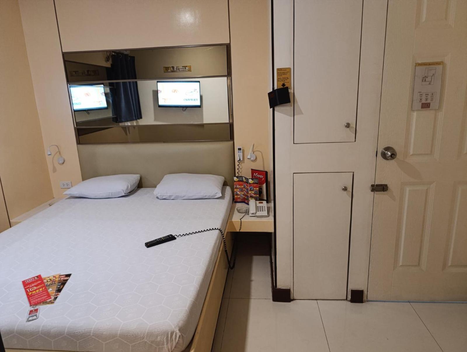 Hotel Sogo Malate Manila Bagian luar foto