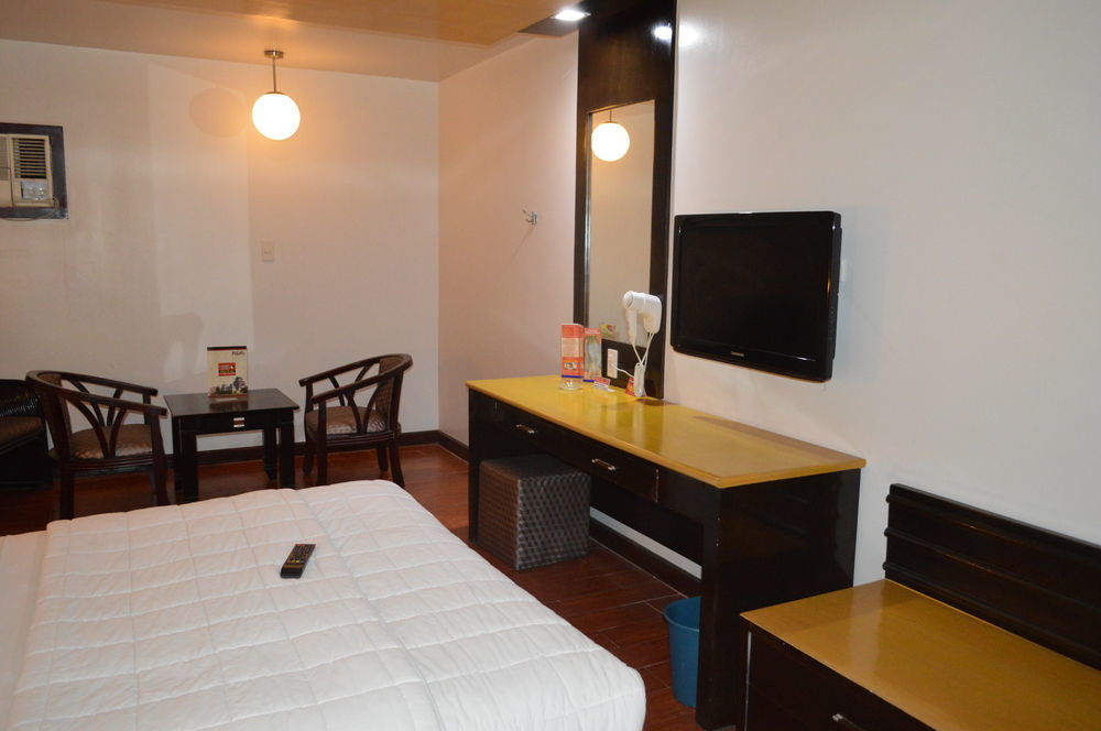 Hotel Sogo Malate Manila Bagian luar foto