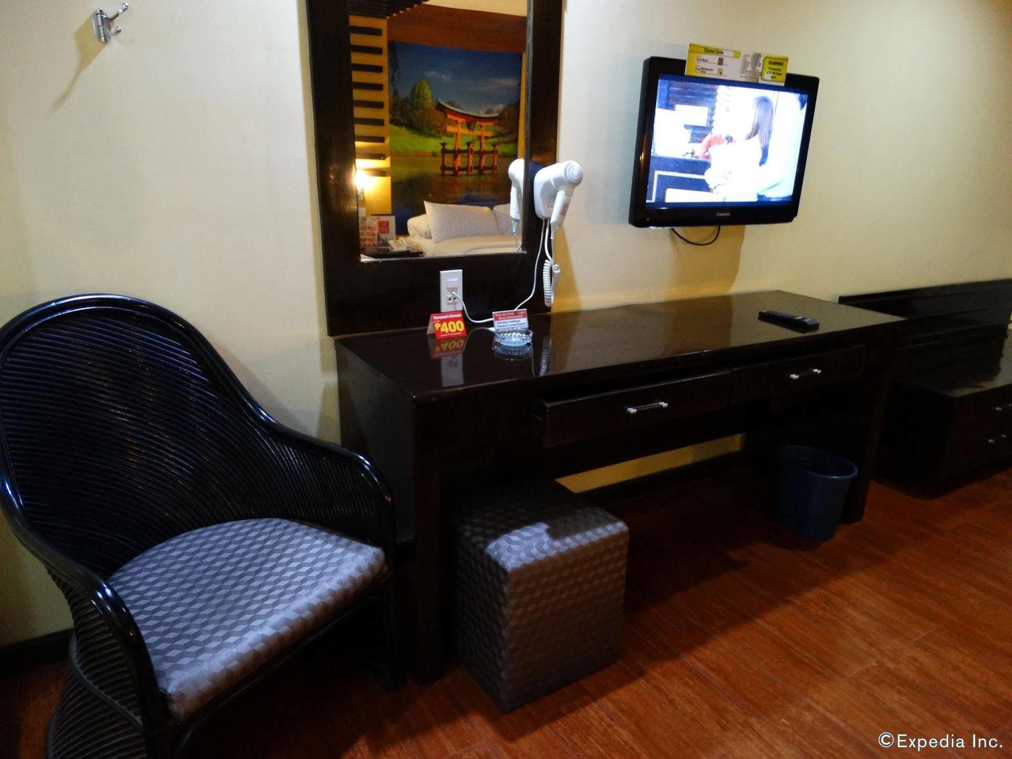 Hotel Sogo Malate Manila Bagian luar foto