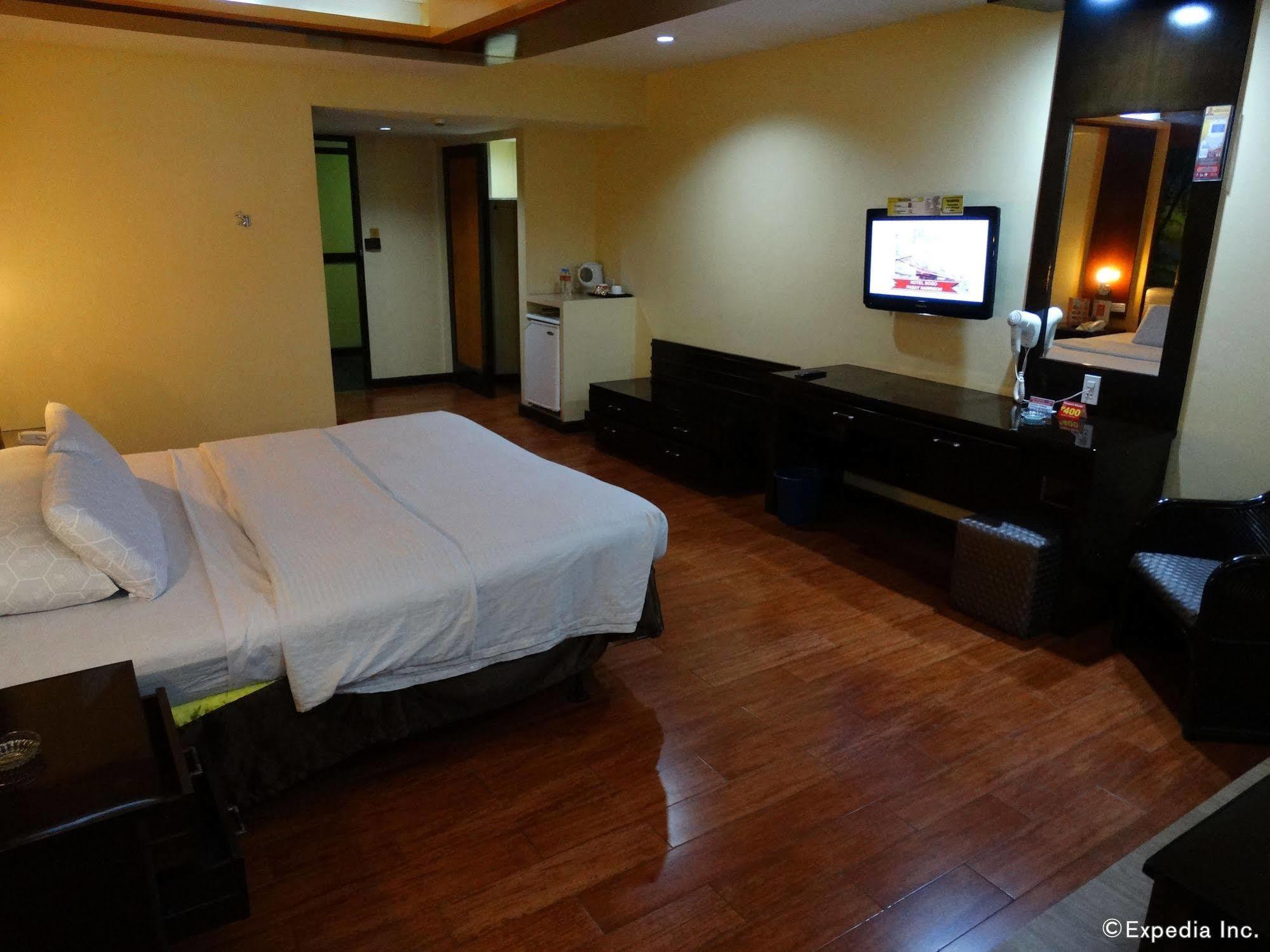 Hotel Sogo Malate Manila Bagian luar foto